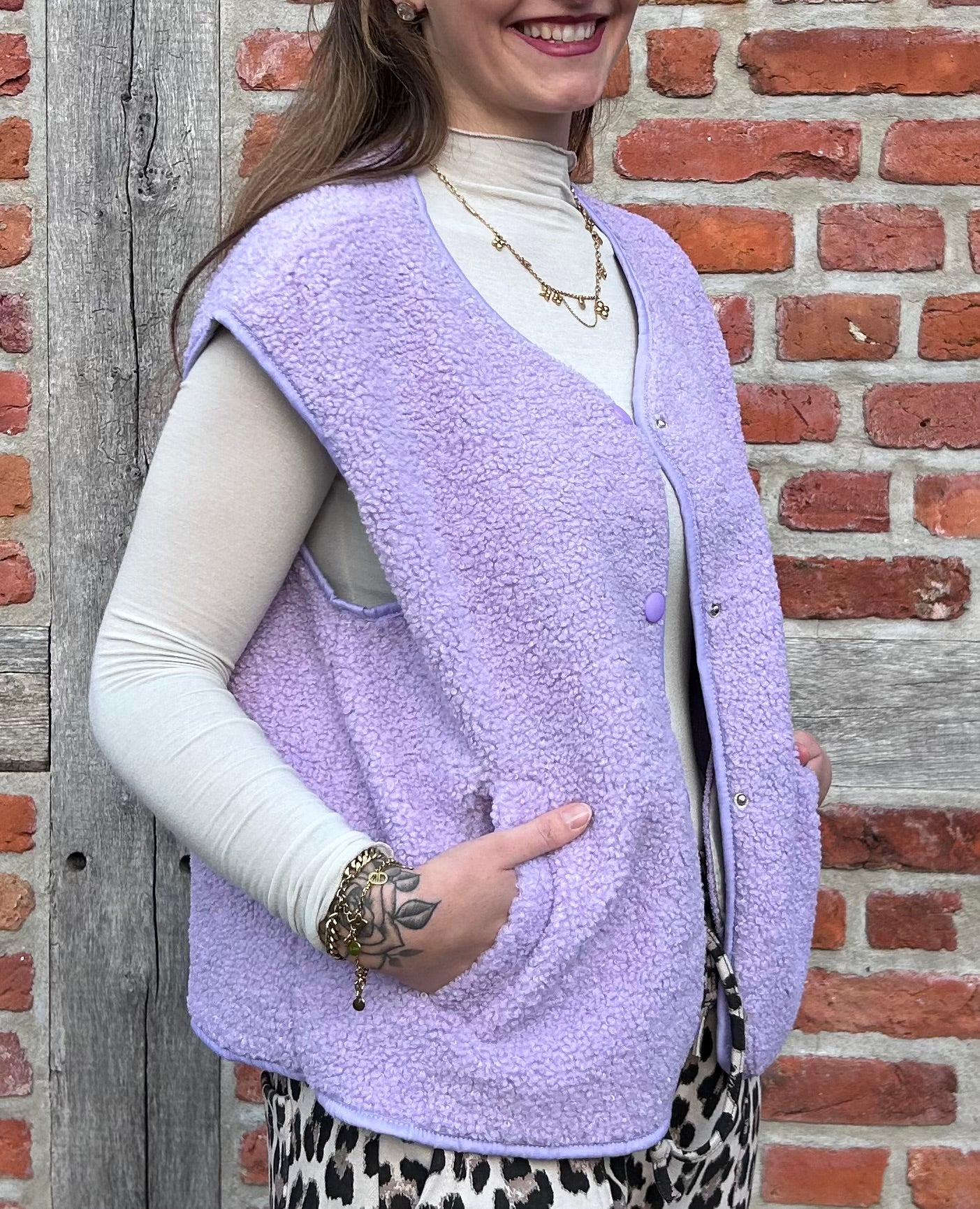 Wild Cozy Weste Flieder