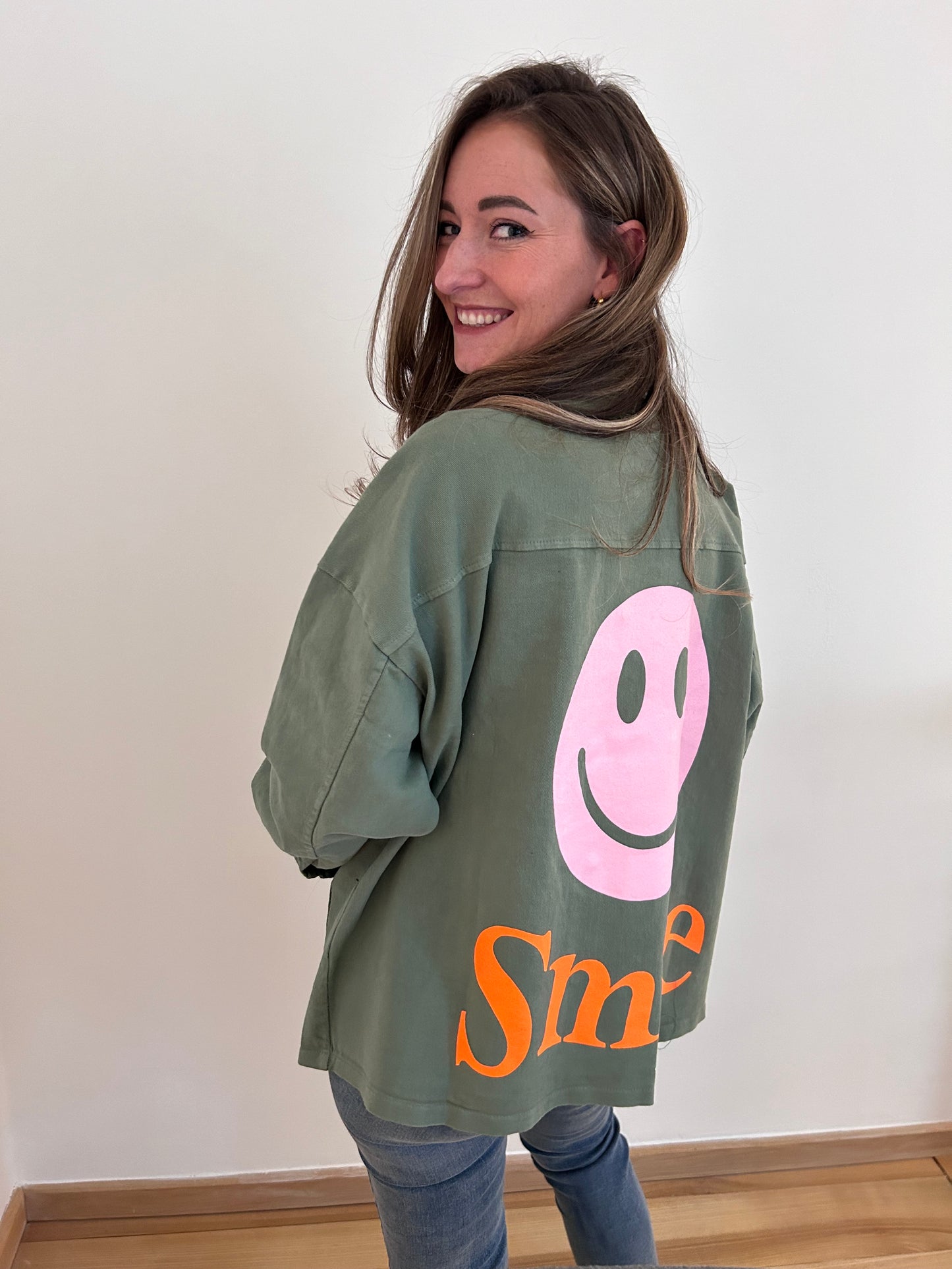 Good Vibes Only – Smiley Jacke Grün